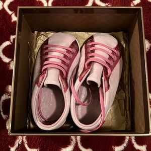 **Brand New Authentic Gucci** infant Girls Pink soft bottom shoes
